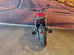 2025 Triumph Speed Twin 1200 Speed Twin Red
