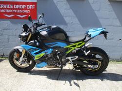 2025 BMW Motorrad S 1000 R BLUE