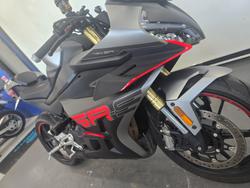 2025 CFMOTO 2025 Cf Moto 450CC 450 SR S Road Black