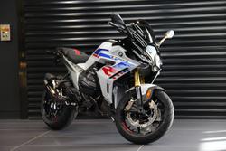 2025 BMW R 1300 RS Performance R 1300 White