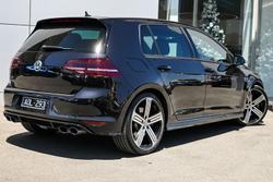 2017 Volkswagen Golf R