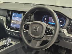2024 Volvo V60 Cross Country Ultra B5 Bright