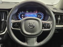 2024 Volvo V60 Cross Country Ultra B5 Bright