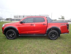 2025 Isuzu D-MAX X-TERRAIN