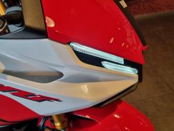 2025 Yamaha YZF-R3 70th Anniversary R3 White