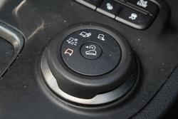 2020 Ford Everest Titanium