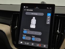 2025 Volvo XC60 Ultra T8 Plug-In Hybrid Dark MY26 AWD Onyx Black