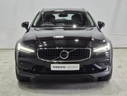 2024 Volvo V60 Cross Country Ultimate B5 Bright