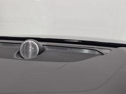 2024 Volvo V60 Cross Country Ultimate B5 Bright