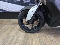 2019 Yamaha XMAX 300 (CZD300A) SILVER