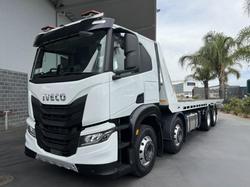 2023 Iveco S-Way AT460