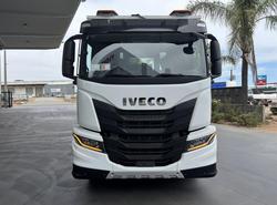 2023 Iveco S-Way AT460
