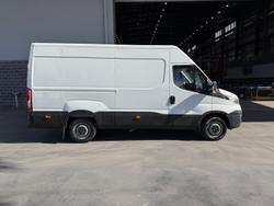 2017 Iveco Daily 35S21