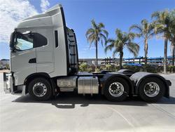 2024 Iveco S-Way AS700