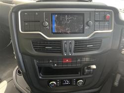 2024 Iveco S-Way AS700