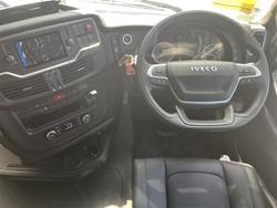 2024 Iveco S-Way AS700
