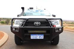 2021 Toyota Hilux SR