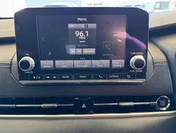 2023 Mitsubishi Outlander ES