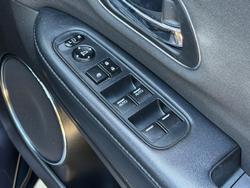 2019 Honda HR-V VTi-S MY19 Ruse Black