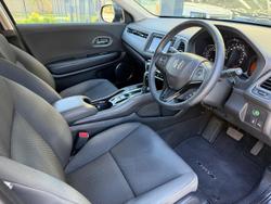 2019 Honda HR-V VTi-S MY19 Ruse Black