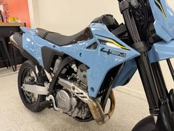 2025 Suzuki 2025 Suzuki 400CC DR-Z400SM Enduro grey