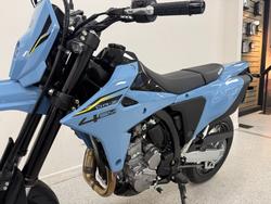 2025 Suzuki 2025 Suzuki 400CC DR-Z400SM Enduro grey