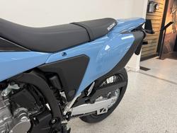 2025 Suzuki 2025 Suzuki 400CC DR-Z400SM Enduro grey
