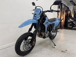 2025 Suzuki 2025 Suzuki 400CC DR-Z400SM Enduro grey