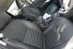 2023 Nissan Navara ST-X