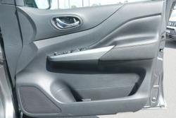 2023 Nissan Navara ST-X