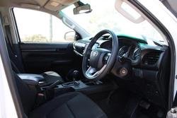 2021 Toyota Hilux SR