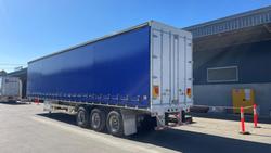 2014 Vawdrey 24P Straight Curtain Sider Blue