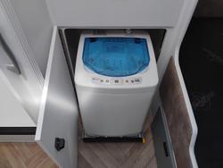 2025 Cadillac RV Hermes Family Double Bunk Van