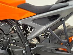 2024 Ktm 990 DUKE Orange
