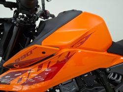 2024 Ktm 990 DUKE Orange