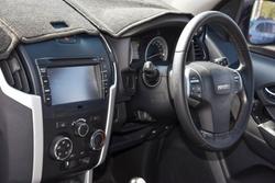 2019 Isuzu D-MAX LS-M