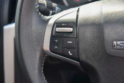 2019 Isuzu D-MAX LS-M