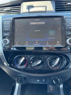 2023 Nissan Navara SL D23 MY23 4X4 Dual Range Solid White