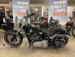 2013 Harley-Davidson Breakout 103 (FXSB) Softail Black