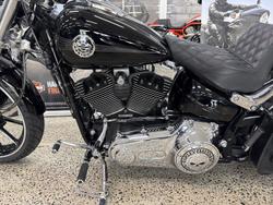 2013 Harley-Davidson Breakout 103 (FXSB) Softail Black