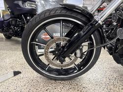 2013 Harley-Davidson Breakout 103 (FXSB) Softail Black