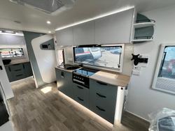 2025 Golf Grand Tourer 620