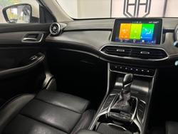 2021 MG HS Vibe SAS23 MY21 York White