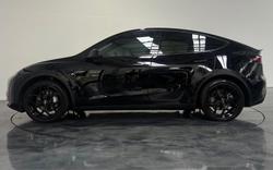 2023 Tesla Model Y Rear-Wheel Drive Black