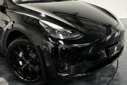2023 Tesla Model Y Rear-Wheel Drive Black