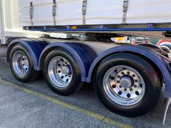 2023 Maxitrans St3 46 Pallet Drop Deck B Triple Mezzanine R/T