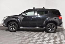 2021 Isuzu MU-X LS-U