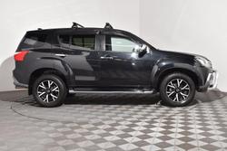 2021 Isuzu MU-X LS-U