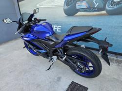 2023 Yamaha YZF-R3 Blue