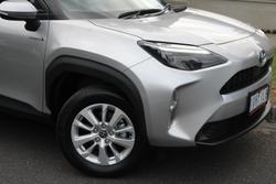 2021 Toyota Yaris Cross GX MXPJ15R AWD Stunning Silver